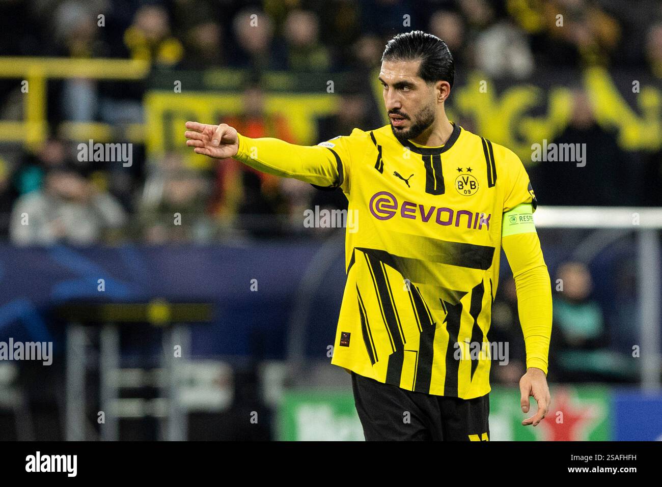 دورتموند: تاريخ الفريق وآخر الأخبار