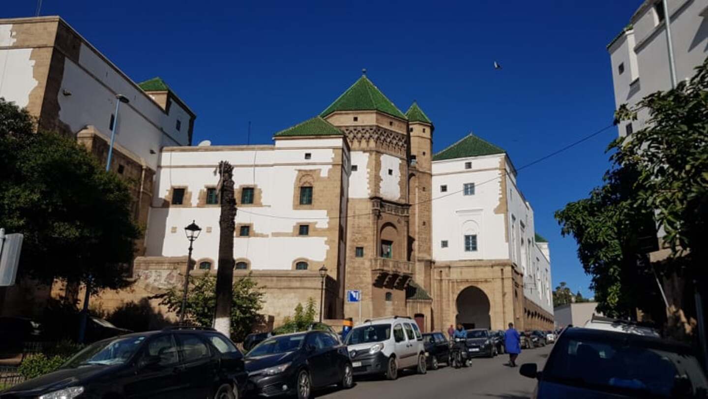 دور الأحباس وتأثيرها في المجتمع المغربي