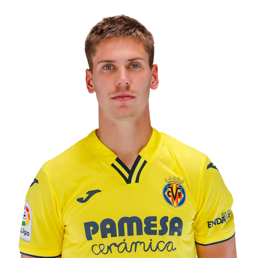 خوان فويث: مسيرته وأدائه في كرة القدم